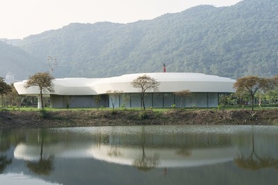 漣漪:南海區淡水魚產業技術示范推廣中心 / Wutopia Lab