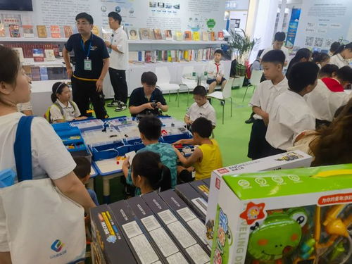 科教盛宴，書香濟(jì)南——盛通教育集團(tuán)攜多款科技教育產(chǎn)品亮相第32屆書博會